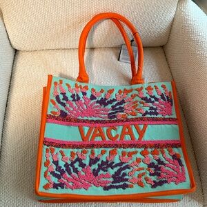 NWT America & Beyond Vacation Tote.
